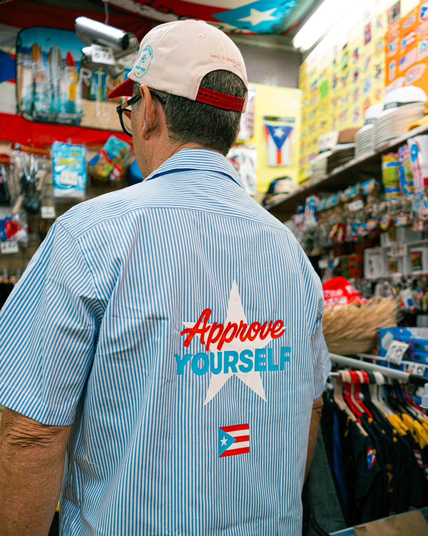 de: Puerto Rico Button-Up