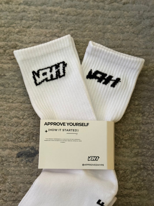 AH 2-PAIR WHITE SOCKS